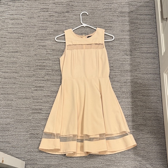 Lulus Dresses & Skirts - Lulu's Cream and sheer dress